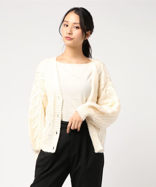 one way(ワンウェイ)の「モヘアタッチACケーブルカーデ(カーディガン/ボレロ・レディース・ホワイト/ライトグレー/ベージュ/ライトピンク・M)」の2枚目の写真