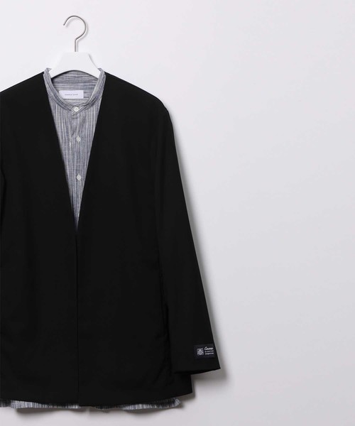 ADAM ET ROPE'(アダムエロペ)の「CARREMAN ルームジャケット(ノーカラージャケット・メンズ・ブラック/ベージュ/ブラウン系その他/ブルー系その他・S/M/L)」の2枚目の写真