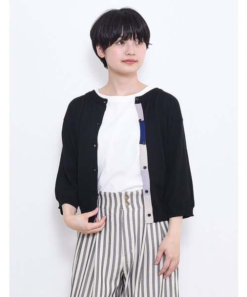 POU DOU DOU（プードゥドゥ）の「UVカット 下前立て配色クルーネックカーディガン（カーディガン/ボレロ・レディース・グレー/イエロー/グリーン/ブラック・3）」の2枚目の写真