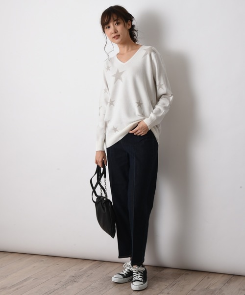 INTERPLANET（インタープラネット）の「スターラメジャガードＶネック（ニット/セーター・レディース・ブラック/グレー/オフホワイト・FREE）」の14枚目の写真