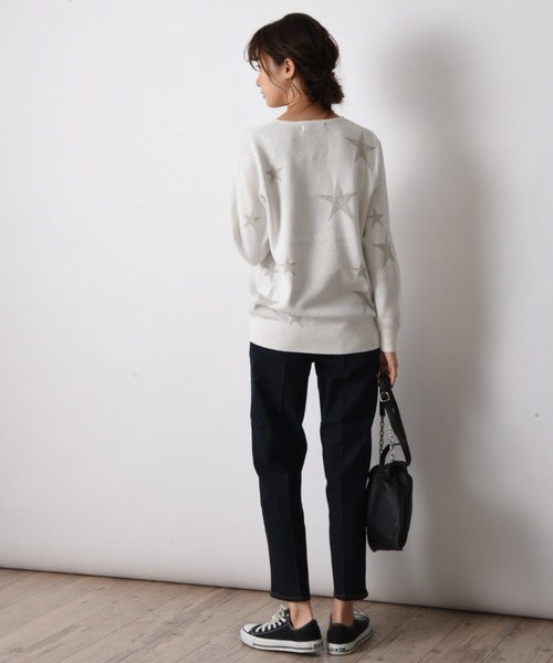 INTERPLANET（インタープラネット）の「スターラメジャガードＶネック（ニット/セーター・レディース・ブラック/グレー/オフホワイト・FREE）」の7枚目の写真