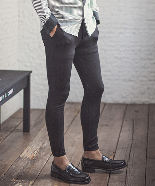 CAMBIO(カンビオ)の「mp7205-Smooth Ponti Jogger Pants ジョガーパンツ(その他パンツ・メンズ・ブラック/杢グレー/ネイビー/チャコール・L/M/S)」の2枚目の写真