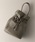 EDIFICE�i�G�f�B�t�B�X�j�́uTHE DILETTANTE DRAWING BAG�i�V�����_�[�o�b�O�j�v�b�`���R�[���O���[