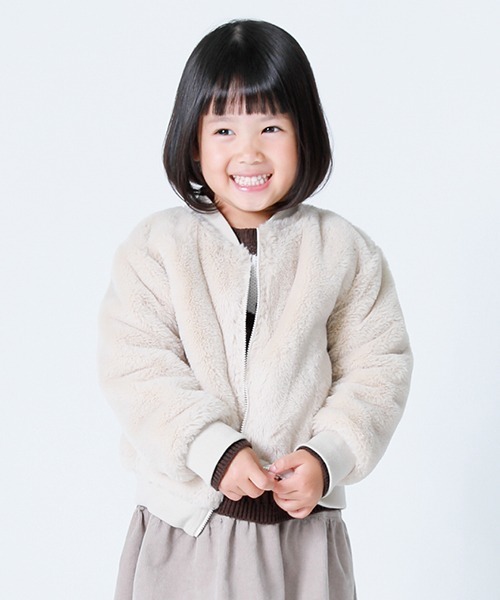 COMME CA ISM(コムサイズム)の「フェイクファー ブルゾン(ブルゾン・キッズ・ベージュ/キャメル・140/150/110cm/100cm/120cm/130cm)」の1枚目の写真