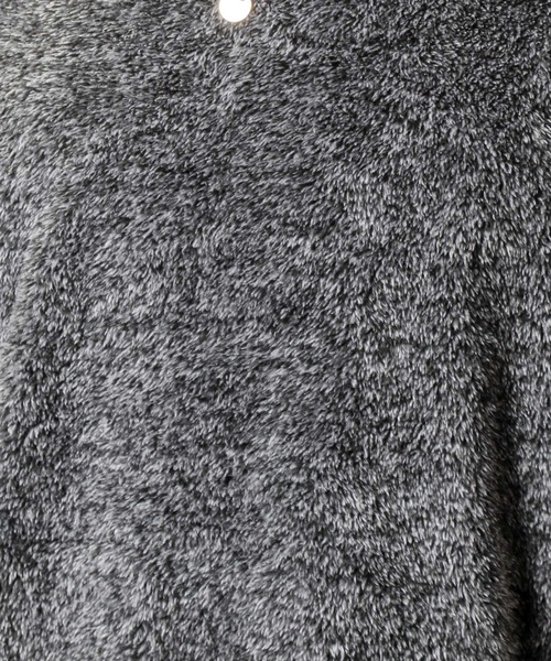 TopIsm（トップイズム）の「ワイドシルエット シャギーボア クルーネックカットソー（スウェット・メンズ・ブラック/ベージュ/グレー/アイボリー/モカ/ワイン/ネイビー/ホワイト/ネイビー系/ライトグリーン/ブルー/ライトパープル/ワインレッド・LL/M/L）」の19枚目の写真