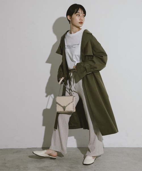 PAGEBOY(ページボーイ)の「Cテンセルルーズトレンチコート(トレンチコート・レディース・カーキ/ブラック/ベージュ/ライトベージュ・SMALL/MEDIUM)」の7枚目の写真