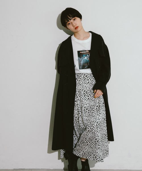 PAGEBOY(ページボーイ)の「Cテンセルルーズトレンチコート(トレンチコート・レディース・カーキ/ブラック/ベージュ/ライトベージュ・SMALL/MEDIUM)」の6枚目の写真