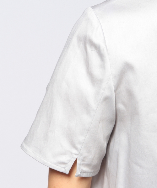 UNITED ARROWS（ユナイテッドアローズ）の「UAB C C/N フレア Tシャツ ◆（シャツ/ブラウス・レディース・オフホワイト/ブラック/ライトグレー・40/38）」の10枚目の写真