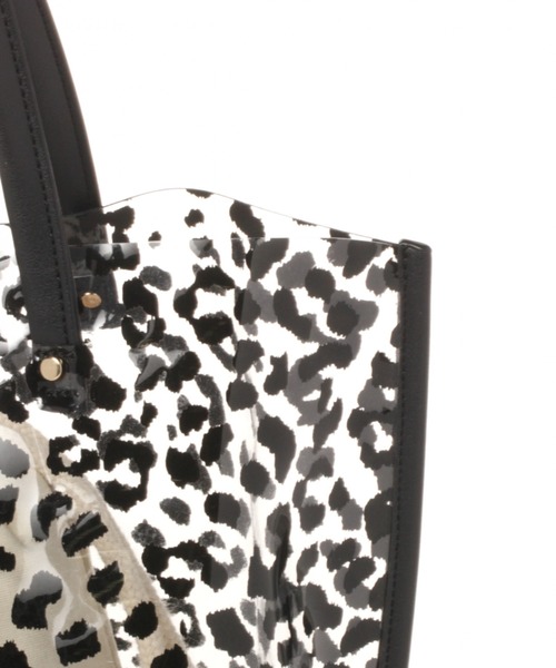 LAKOLE（ラコレ）の「アニマル柄PVCトートバッグ / LAKOLE（トートバッグ・レディース・ブラック/ブラウン・FREE）」の9枚目の写真