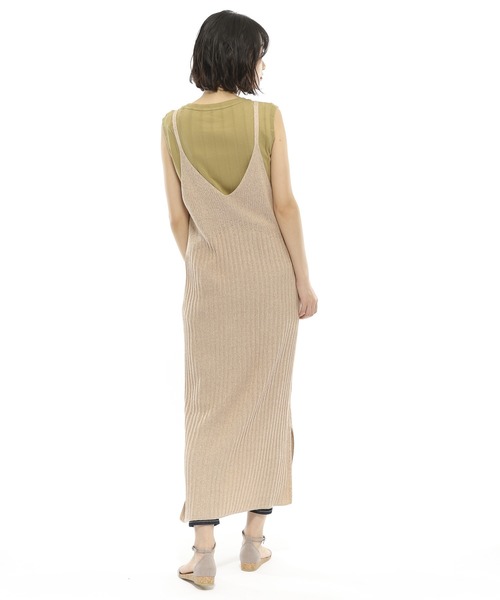 LAKOLE（ラコレ）の「ワイドリブスリーブレスTシャツ / LAKOLE（Tシャツ/カットソー・レディース・ボルドー/ライトグリーン/オフホワイト/スモーク/ブラウン系その他/ライトベージュ・SMALL/MEDIUM）」の19枚目の写真