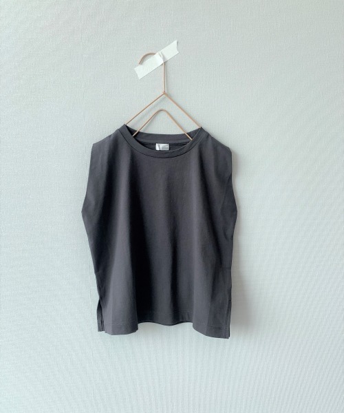 LOWRYS FARM（ローリーズファーム）の「ＢＡＳＩＣノースリーブ　889697（Tシャツ/カットソー・キッズ・チャコールグレー/オフホワイト/カーキ/オレンジ・MEDIUM/LARGE/X-LARGE）」の18枚目の写真