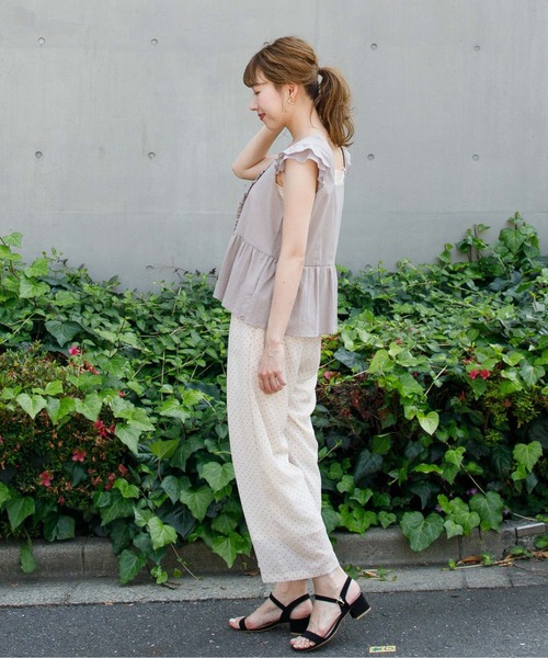 flower（フラワー）の「タイニーフリルブラウス（シャツ/ブラウス・レディース・ブラック/ベージュ・FREE）」の6枚目の写真