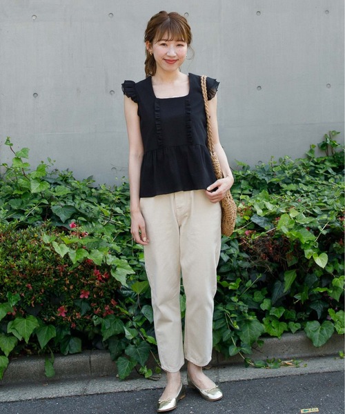 flower（フラワー）の「タイニーフリルブラウス（シャツ/ブラウス・レディース・ブラック/ベージュ・FREE）」の12枚目の写真