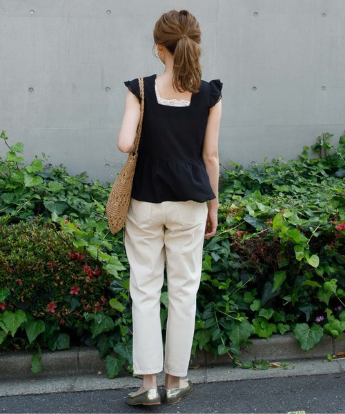 flower（フラワー）の「タイニーフリルブラウス（シャツ/ブラウス・レディース・ブラック/ベージュ・FREE）」の16枚目の写真