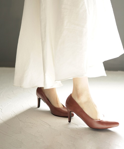 SESTO（セスト）の「削れないかかとゴム＆立体クッションインソールの美脚ヒールパンプス（パンプス・レディース・ブラック/キャメル/ブラウン/パイソン/グレイッシュベージュ/ベージュ/ダークブラウン/ベージュ系その他/アイボリー/ブラック系その他・24.5cm/23.5cm/25.5cm/22.5cm/23.0cm/22.0cm/24.0cm）」の18枚目の写真