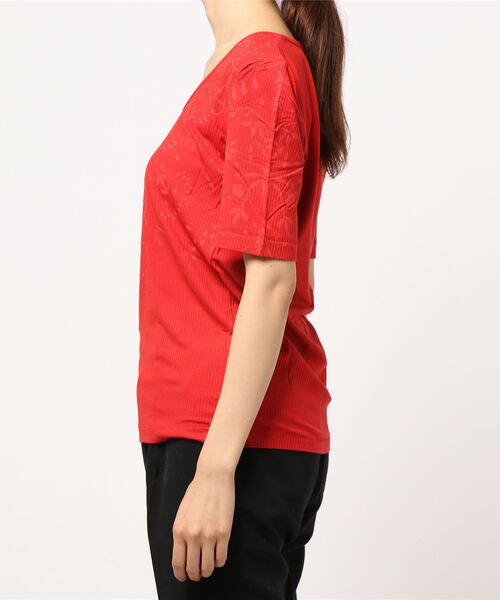 Desigual(デシグアル)の「Tシャツ3/4袖 LYON(Tシャツ/カットソー・レディース・レッド・M/L/2L/SS/S)」の2枚目の写真