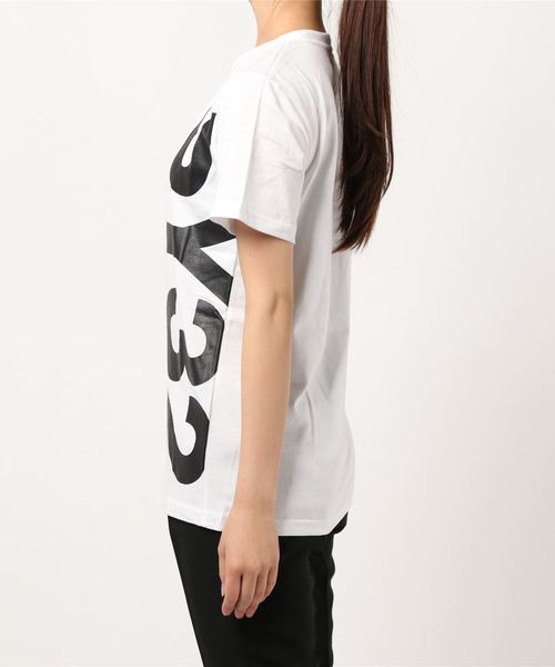 SY32 by SWEET YEARS（エスワイサーティトゥバイスィートイヤーズ）の「【73】【it】【SY32 by SWEET YEARS】VERTICAL LOGO TEE（Tシャツ/カットソー・レディース・ホワイト/ブラック/ブラック系その他/ブラック系その他2/ブラック系その他3・MEDIUM/LARGE/XX-LARGE/SMALL/X-LARGE）」の9枚目の写真