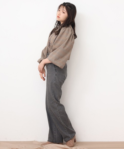 one after another NICE CLAUP（ワンアフターアナザーナイスクラップ）の「袖ボリューム刺繍ブラウス（シャツ/ブラウス・レディース・ベージュ/オフホワイト/チェック/グレー系その他・FREE）」の10枚目の写真