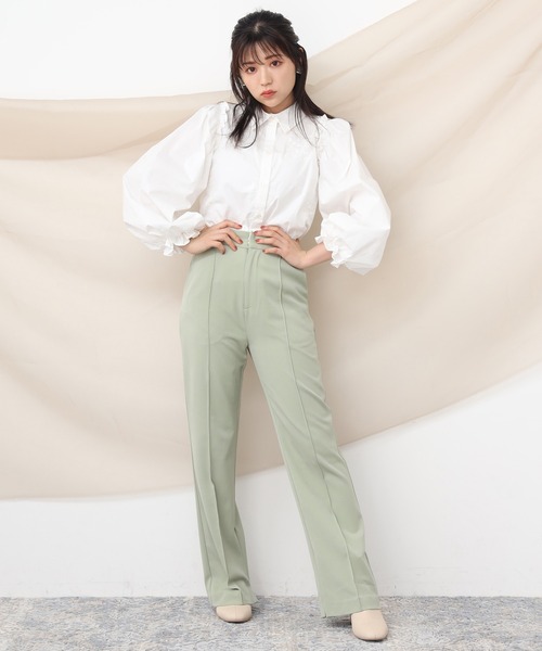 one after another NICE CLAUP（ワンアフターアナザーナイスクラップ）の「袖ボリューム刺繍ブラウス（シャツ/ブラウス・レディース・ベージュ/オフホワイト/チェック/グレー系その他・FREE）」の21枚目の写真