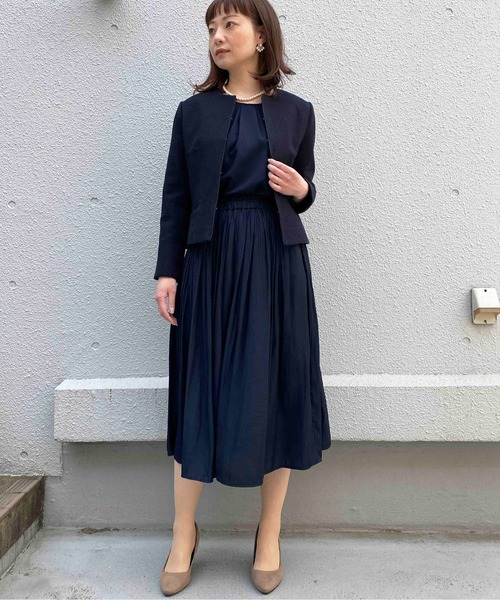 PICCIN(ピッチン)の「パウダーサテンフレアスカート(スカート・レディース・ネイビー/グレイッシュベージュ・M/L)」の19枚目の写真