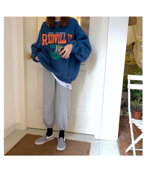 DEVICE(デバイス)の「ビッグシルエット プルオーバー カレッジロゴ プリント スウェット トレーナー(スウェット・レディース・ブラック/グレー/ブルー/ブラウン/レッド/ブルー系その他/ベージュ/ダークグレー/グリーン/ネイビー/ダークグリーン・FREE)」の15枚目の写真