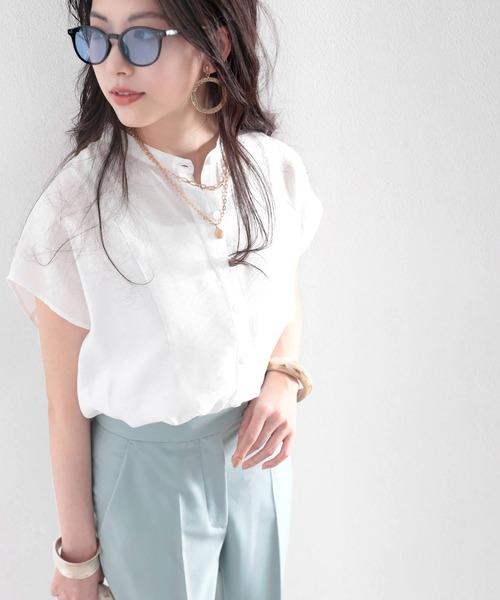 classicalelf（クラシカルエルフ）の「てろん、ふんわり素材。シアー素材バンドカラーシャツ。（シャツ/ブラウス・レディース・ホワイト/ブラック/モカ/ライトベージュ/ライトカーキ・MEDIUM/LARGE/X-LARGE/SMALL）」の18枚目の写真