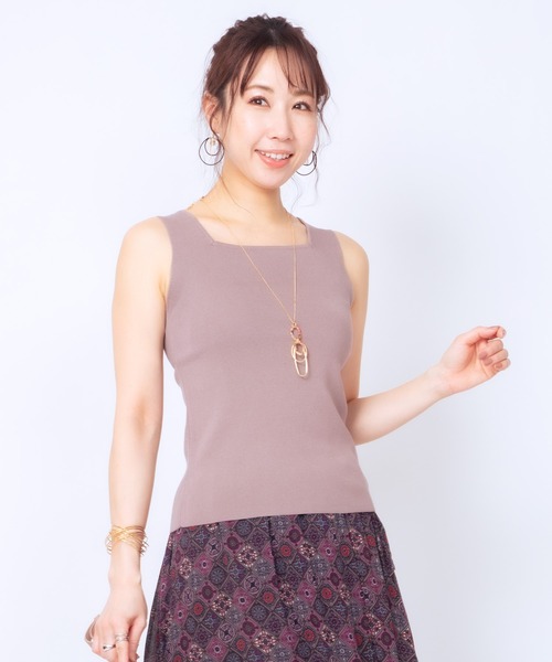JETSET SOLO PLUS (ジェットセットソロプラス)の「ゴム地ニットスクエアタンクトップ(ニット/セーター・レディース・ブラック/グレイッシュベージュ/ライム・FREE)」の3枚目の写真