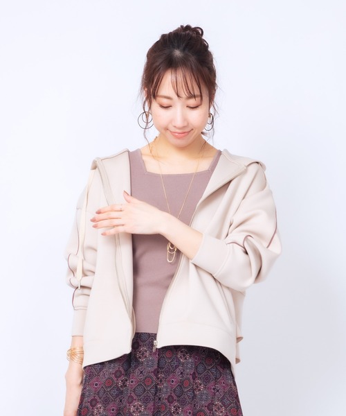 JETSET SOLO PLUS (ジェットセットソロプラス)の「ゴム地ニットスクエアタンクトップ(ニット/セーター・レディース・ブラック/グレイッシュベージュ/ライム・FREE)」の12枚目の写真