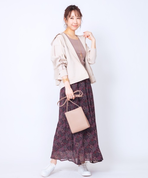 JETSET SOLO PLUS (ジェットセットソロプラス)の「ゴム地ニットスクエアタンクトップ(ニット/セーター・レディース・ブラック/グレイッシュベージュ/ライム・FREE)」の13枚目の写真