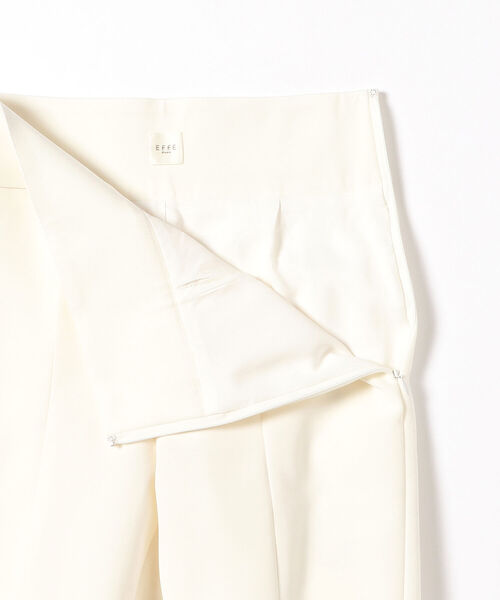 EFFE BEAMS(エッフェビームス)の「EFFE BEAMS / トリアセテート テーパードパンツ(その他パンツ・レディース・ブラック/ホワイト・36/38)」の15枚目の写真