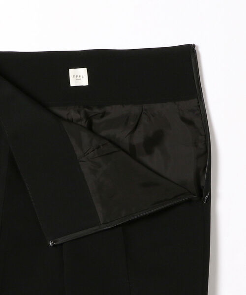 EFFE BEAMS(エッフェビームス)の「EFFE BEAMS / トリアセテート テーパードパンツ(その他パンツ・レディース・ブラック/ホワイト・36/38)」の19枚目の写真