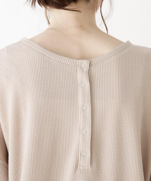 SHOO・LA・RUE（シューラルー）の「◆ワッフル前後2WAYロンT（Tシャツ/カットソー・レディース・チャコールグレー/ベージュ/オフホワイト・02/03/04）」の5枚目の写真