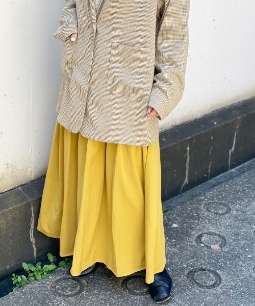 Kastane(カスタネ)の「タイプライターストレッチティアードスカート(スカート・レディース・ブラック/サックスブルー/イエロー・FREE)」の3枚目の写真