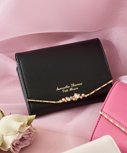 Samantha Thavasa Petit Choice（サマンサタバサ　プチチョイス）の「ハートジュエルバー　折財布（財布・レディース・ピンク/グレイッシュベージュ/グリーン/ダークブルー/オールドローズ系/ブラック/オフホワイト・FREE）」の3枚目の写真