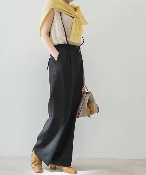 URBAN RESEARCH(アーバンリサーチ)の「サス付きストレートパンツ(その他パンツ・レディース・ブラック/パープル/ホワイト系その他・34/36/38)」の8枚目の写真