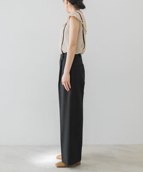 URBAN RESEARCH(アーバンリサーチ)の「サス付きストレートパンツ(その他パンツ・レディース・ブラック/パープル/ホワイト系その他・34/36/38)」の15枚目の写真