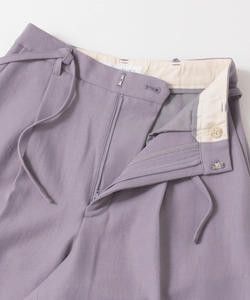URBAN RESEARCH(アーバンリサーチ)の「サス付きストレートパンツ(その他パンツ・レディース・ブラック/パープル/ホワイト系その他・34/36/38)」の18枚目の写真