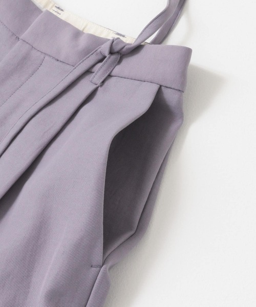 URBAN RESEARCH(アーバンリサーチ)の「サス付きストレートパンツ(その他パンツ・レディース・ブラック/パープル/ホワイト系その他・34/36/38)」の5枚目の写真