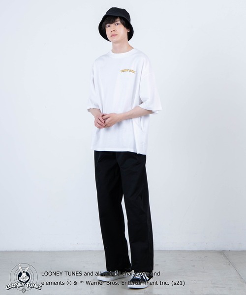 Disney（ディズニー）の「∴WEGO/別注 LOONEY TUNES プリントビックシルエット5分袖Tシャツ（Tシャツ/カットソー・メンズ・ホワイト/イエロー/ホワイト系その他/スミクロ・MEDIUM/LARGE）」の11枚目の写真