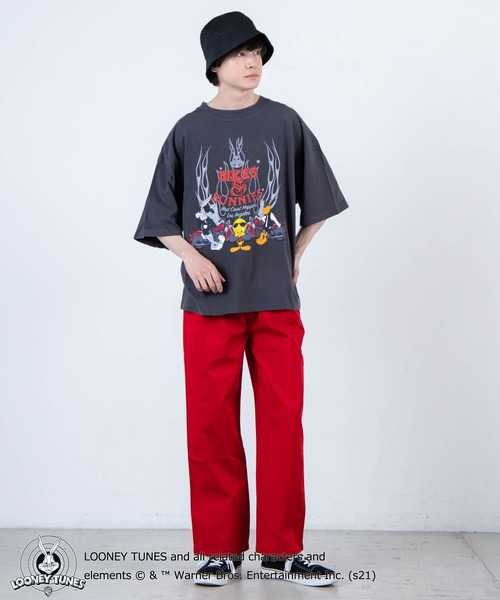 Disney（ディズニー）の「∴WEGO/別注 LOONEY TUNES プリントビックシルエット5分袖Tシャツ（Tシャツ/カットソー・メンズ・ホワイト/イエロー/ホワイト系その他/スミクロ・MEDIUM/LARGE）」の6枚目の写真