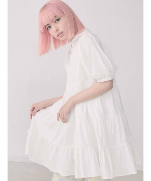 merry jenny(メリージェニー)の「パフスリーブギャザーミニワンピース(ワンピース・レディース・ブルー/ブラック/オフホワイト・FREE)」の12枚目の写真