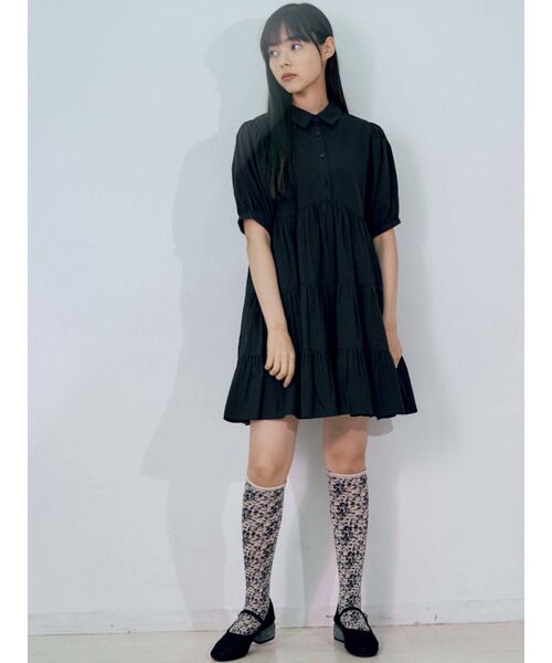 merry jenny(メリージェニー)の「パフスリーブギャザーミニワンピース(ワンピース・レディース・ブルー/ブラック/オフホワイト・FREE)」の22枚目の写真