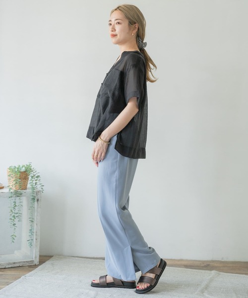 ITEMS URBANRESEARCH（アイテムズ アーバンリサーチ）の「チャイナボタンパイピングシャツ（シャツ/ブラウス・レディース・ブラック/ベージュ/カーキ・FREE）」の21枚目の写真