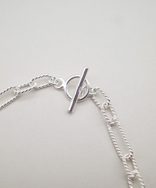 ISOLATION（アイソレーション）の「【ISOLATION / アイソレーション】silver925 Figaro Chain Necklace / フィガロチェーンネックレス（ネックレス・レディース・シルバー・40cm）」の3枚目の写真