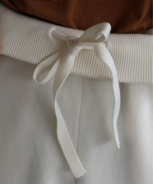 yuni（ユニ　）の「14G gomme knit pants（その他パンツ・レディース・キナリ/ブラック/ベージュ/カーキ・FREE）」の19枚目の写真