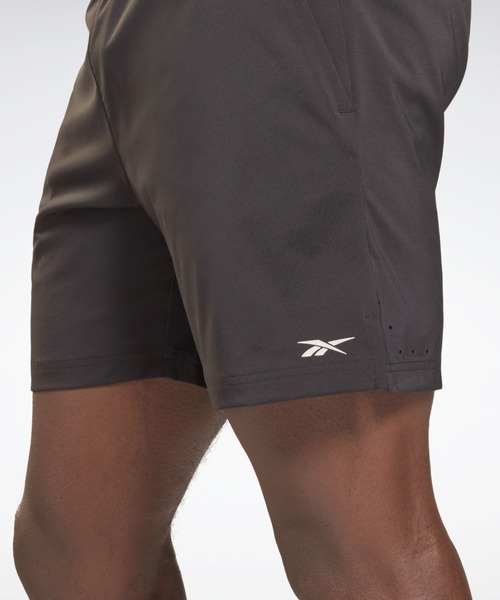 Reebok(リーボック)の「ユナイテッド バイ フィットネス アスリート ショーツ / ハーフパンツ / ショートパンツ(スウェットパンツ・メンズ・ブラック/ブルー・SMALL/MEDIUM/LARGE/X-LARGE/XX-LARGE/X-SMALL/XXX-LARGE)」の4枚目の写真