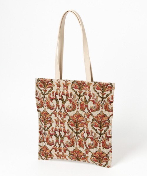 LOWRYS FARM（ローリーズファーム）の「ジャガードトートバッグ　958288（トートバッグ・レディース・アイボリー/ブラック/チャコールグレー・FREE）」の12枚目の写真