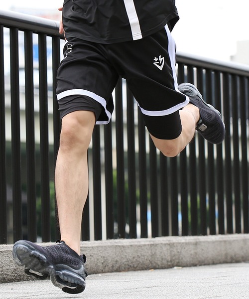 Somediff トレーニングウェアブランドレギンス一体型ヘムラインショーツ スポーツウェアハーフパンツ ジムウェア スポーツグッズ Somediff サムディフプラス のファッション通販 Zozotown