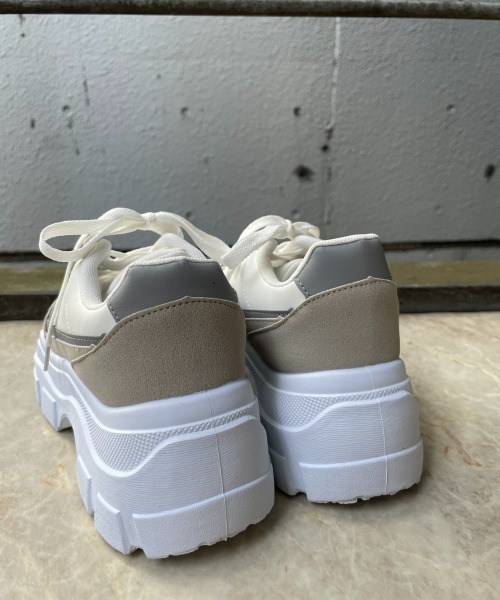 R&E(アールアンドイー)の「【R&E】厚底ダッドスニーカー(スニーカー・レディース・ホワイト/ベージュ・S/M/L/LL)」の9枚目の写真
