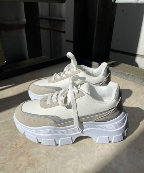 R&E(アールアンドイー)の「【R&E】厚底ダッドスニーカー(スニーカー・レディース・ホワイト/ベージュ・S/M/L/LL)」の11枚目の写真